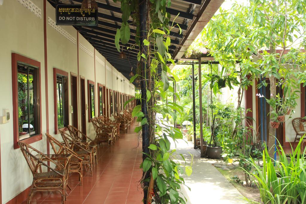 Zana Beach Guesthouse Sihanoukville Eksteriør billede