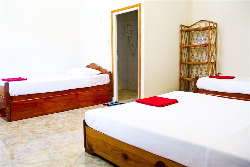 Zana Beach Guesthouse Sihanoukville Eksteriør billede